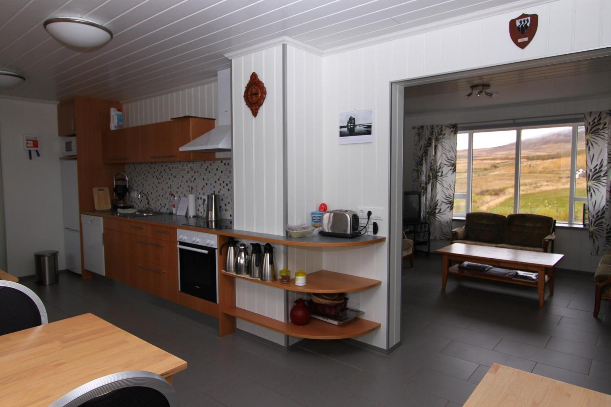Guesthouse Steindorsstadir, West Iceland เรย์ค็อลต์ ภายนอก รูปภาพ