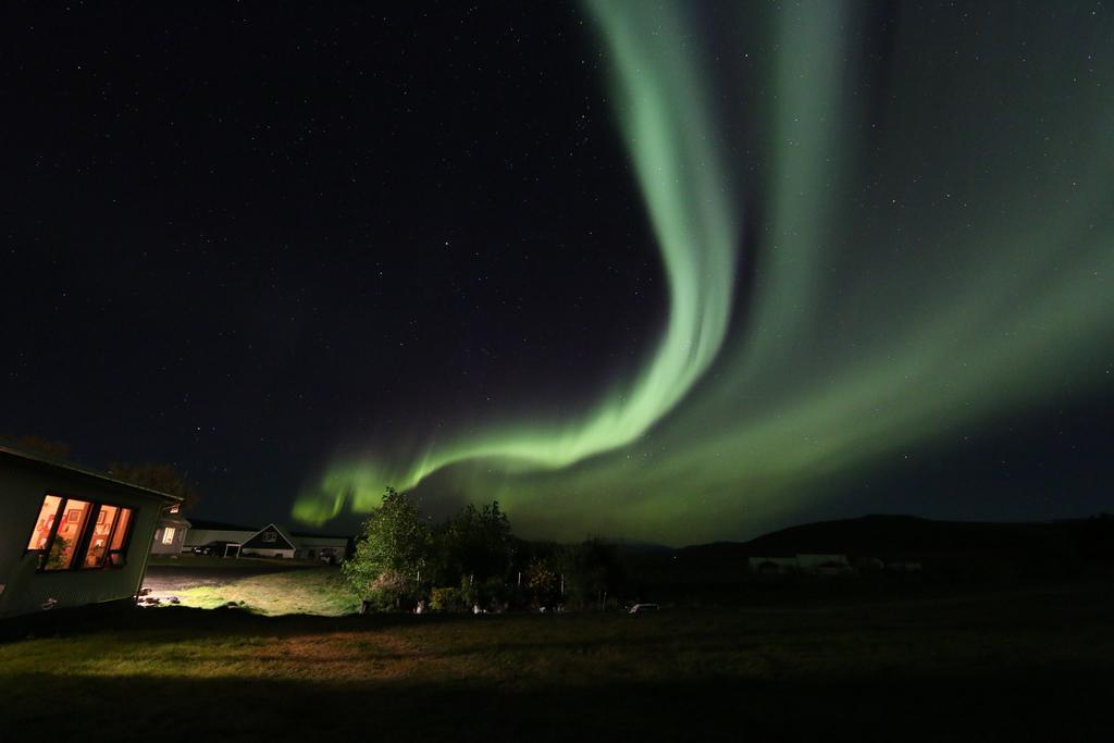 Guesthouse Steindorsstadir, West Iceland เรย์ค็อลต์ ภายนอก รูปภาพ