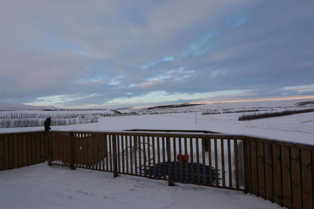 Guesthouse Steindorsstadir, West Iceland เรย์ค็อลต์ ภายนอก รูปภาพ